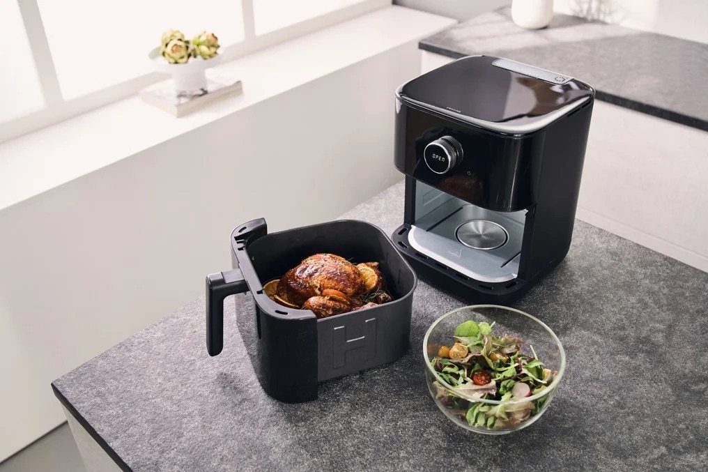 Zwilling Pro 6 l s celým pečeným kuřetem a vytaženým košem